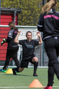 Bild 38 - B-Juniorinnen St.Pauli - C-Juniorinnen SV Steinhorst : Ergebnis: 1:2